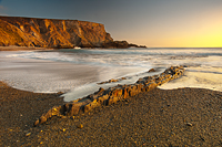 decoration prints, design prints, house decoration, abstract prints, france landscape, french waterscape, gift,bretagne, landscape, crozon, natural park, photos from Brittany, anse de dinan, beach, rock, pebble, ledge, sunset, sun, wave, winter, sky, cloud, waterscape, red, san francisco