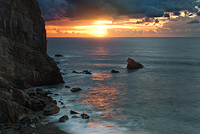 decoration prints, design prints, house decoration, abstract prints, france landscape, french waterscape, gift,bretagne, crozon, natural park, beach,photos from Bretagne, rock, ledge, sunset, pointe de la chvre, pebble, wave, winter, sky, cloud, very best of, waterscape